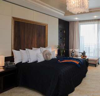 Курортные отели Shahdag Hotel & Spa Шахдаг Номер Делюкс с кроватью размера "king-size" и видом на горы-6